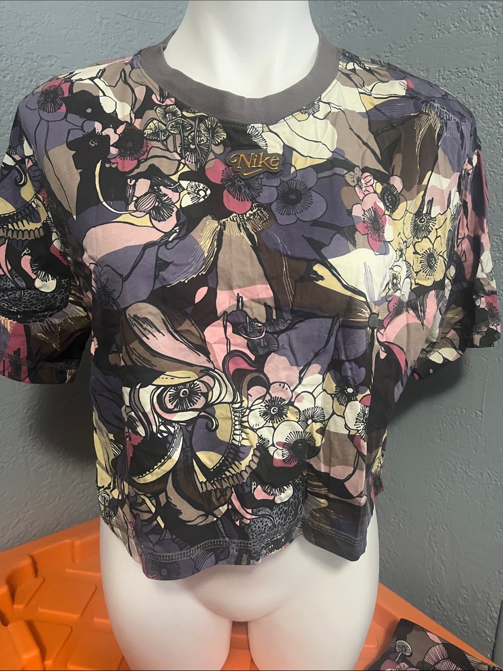 Nike Women's Floral Abstract Cropped Tee - Purple, Pink, Cream, Black